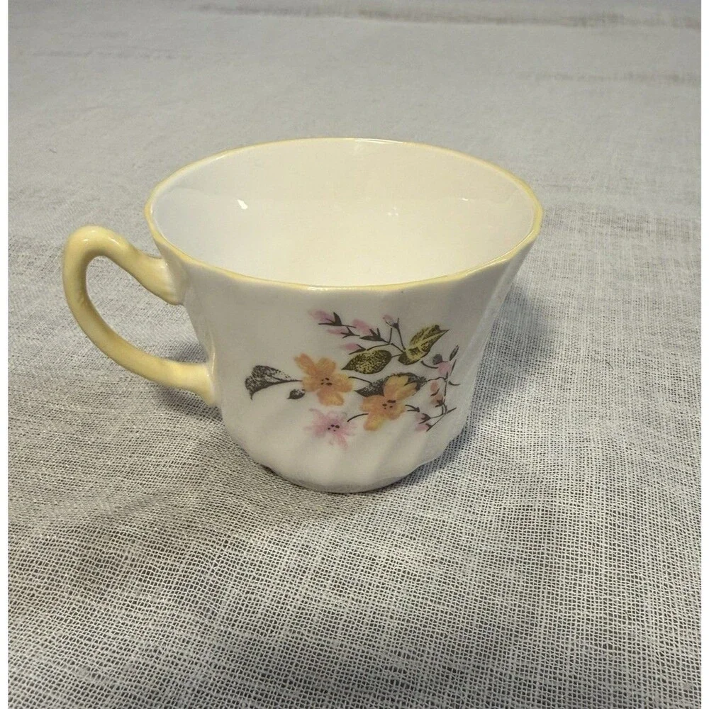 Vintage Floral Fine Bone China Teacup Royal Sutherland England